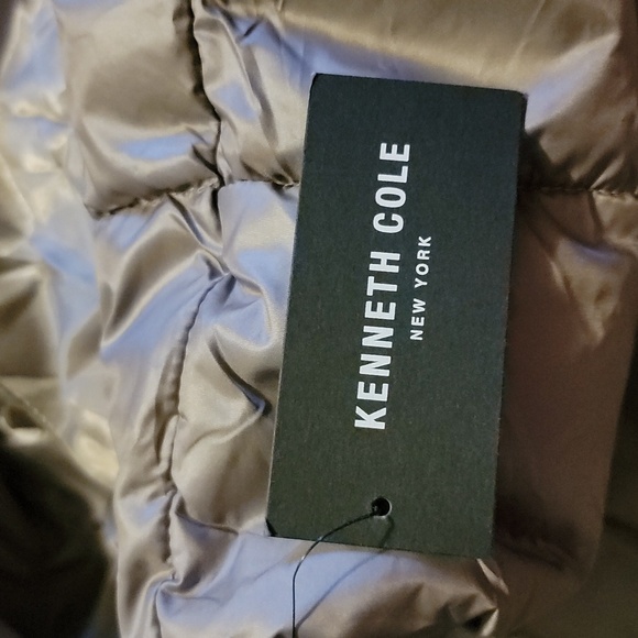 Kenneth Cole Puffer Coat NWT Size Small - Picture 9 of 9